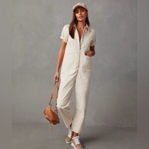 NWT Vici All Row Zip Front Jumpsuit Coveralls Medium Cream Boiler Coveralls